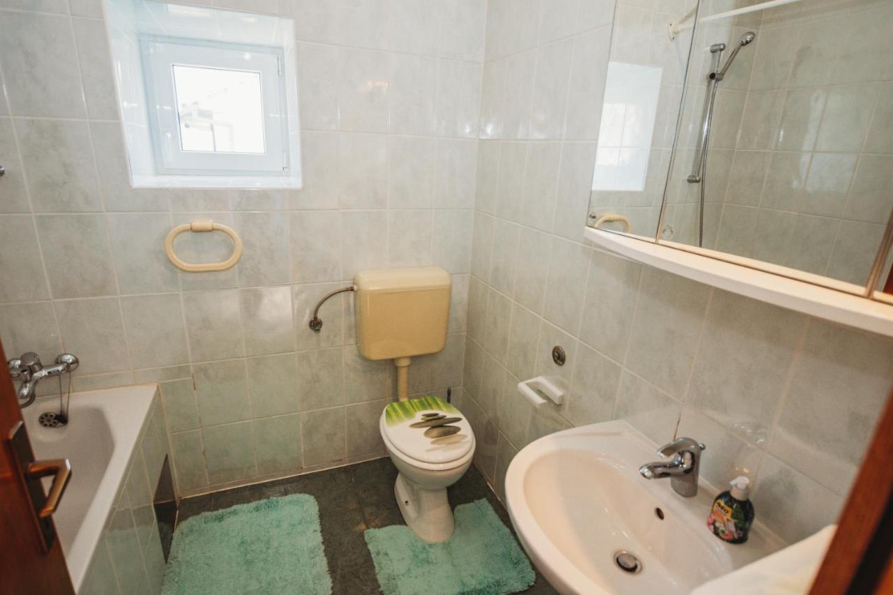 Rooms Emilija Božava Extérieur photo